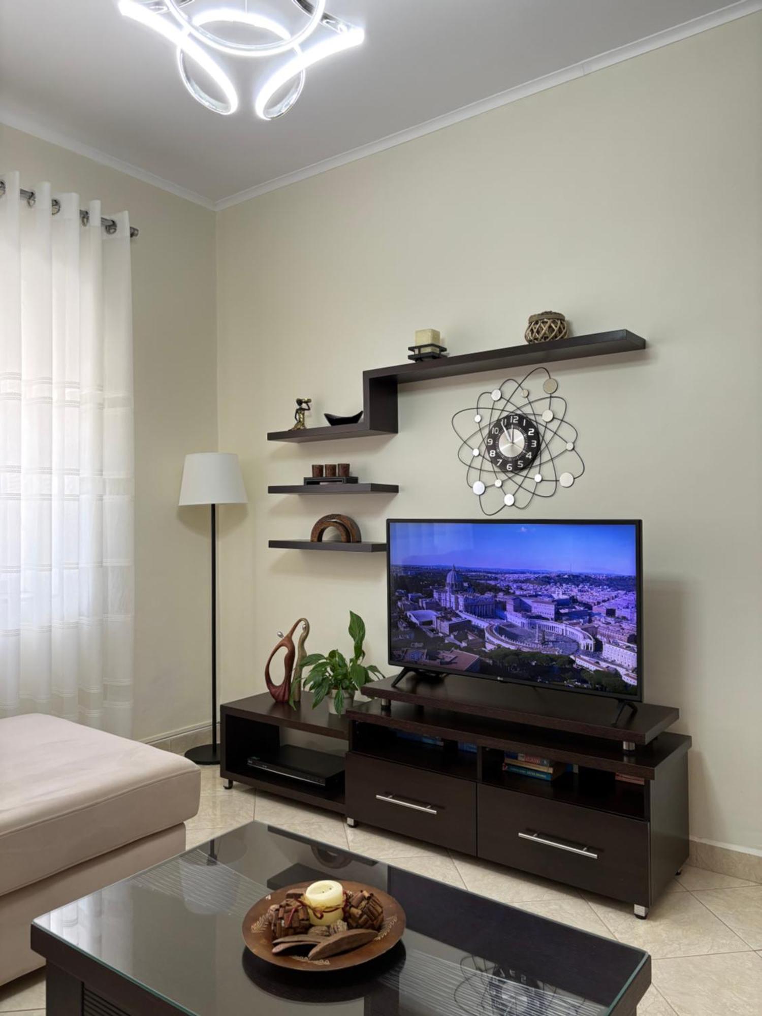 Sofia'S Modern Apartment Гірокастра Екстер'єр фото
